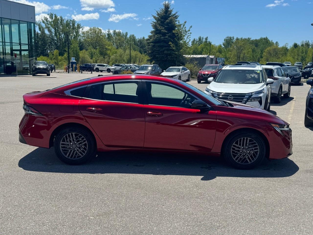 2026 Nissan Sentra SV SEDAN Photo