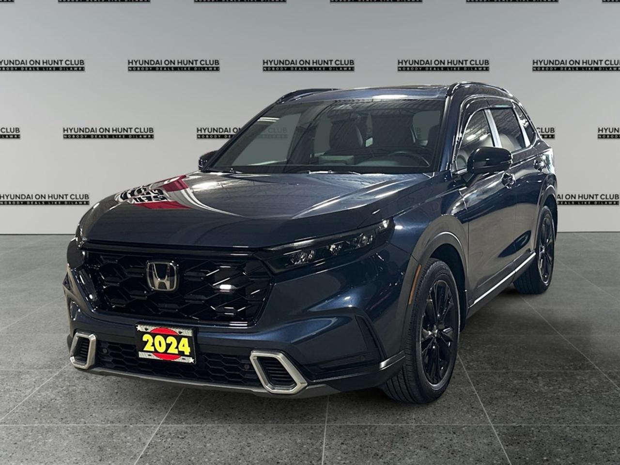 Used 2024 Honda CR-V Hybrid Touring AWD for sale in Nepean, ON