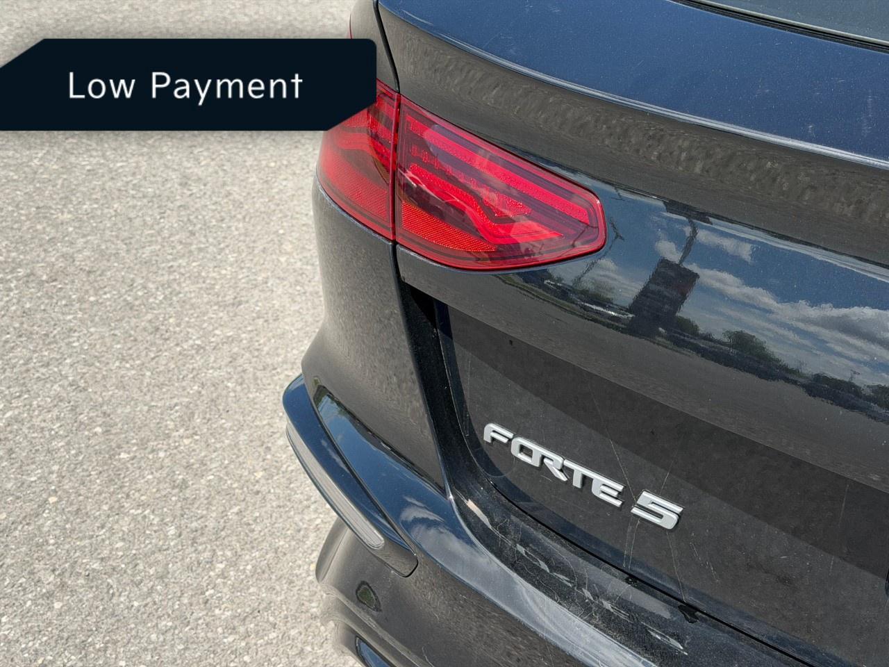 2024 Kia Forte5 GT Limited DCT Photo