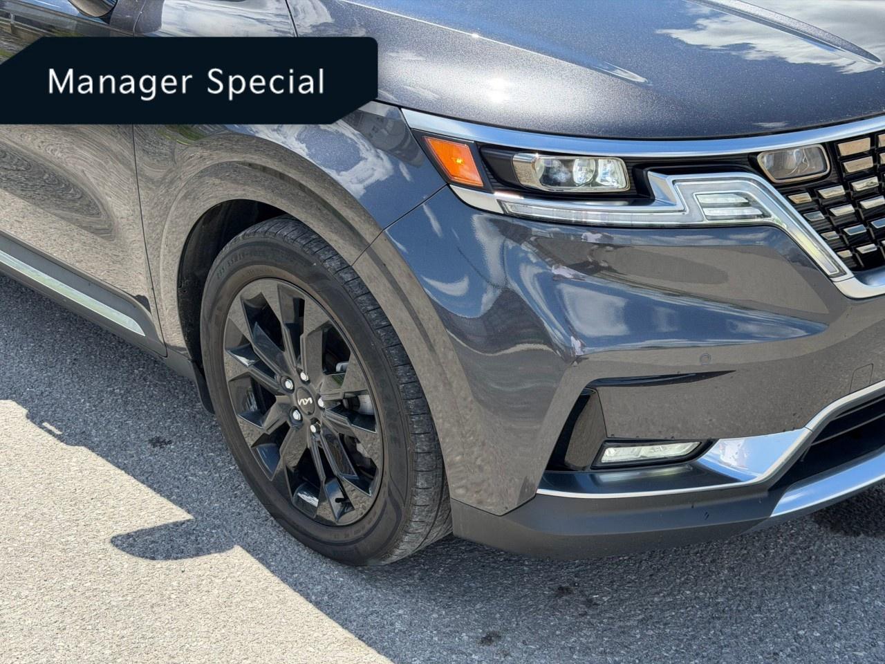 2022 Kia Carnival SX Photo