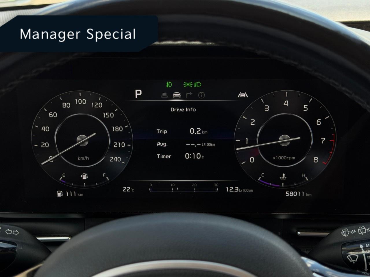 2022 Kia Carnival SX Photo
