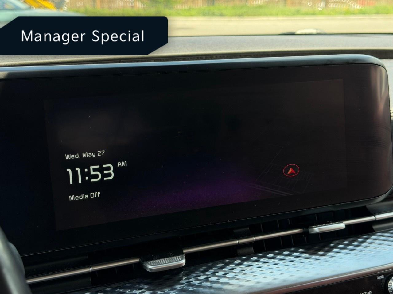 2022 Kia Carnival SX Photo