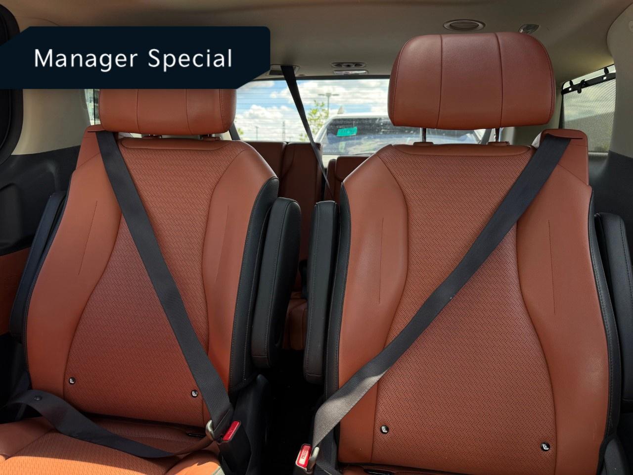 2022 Kia Carnival SX Photo