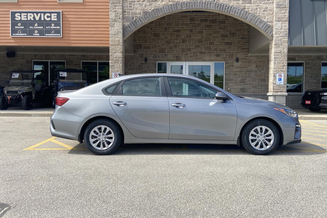2021 Kia Forte LX Photo