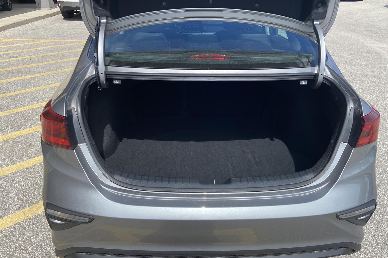 2021 Kia Forte LX Photo