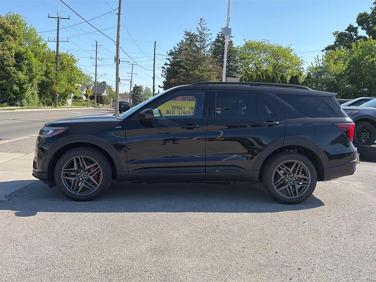 2026 Ford Explorer ST-Line 4WD Photo
