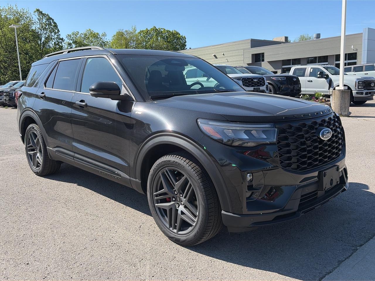 2026 Ford Explorer ST-Line 4WD Photo