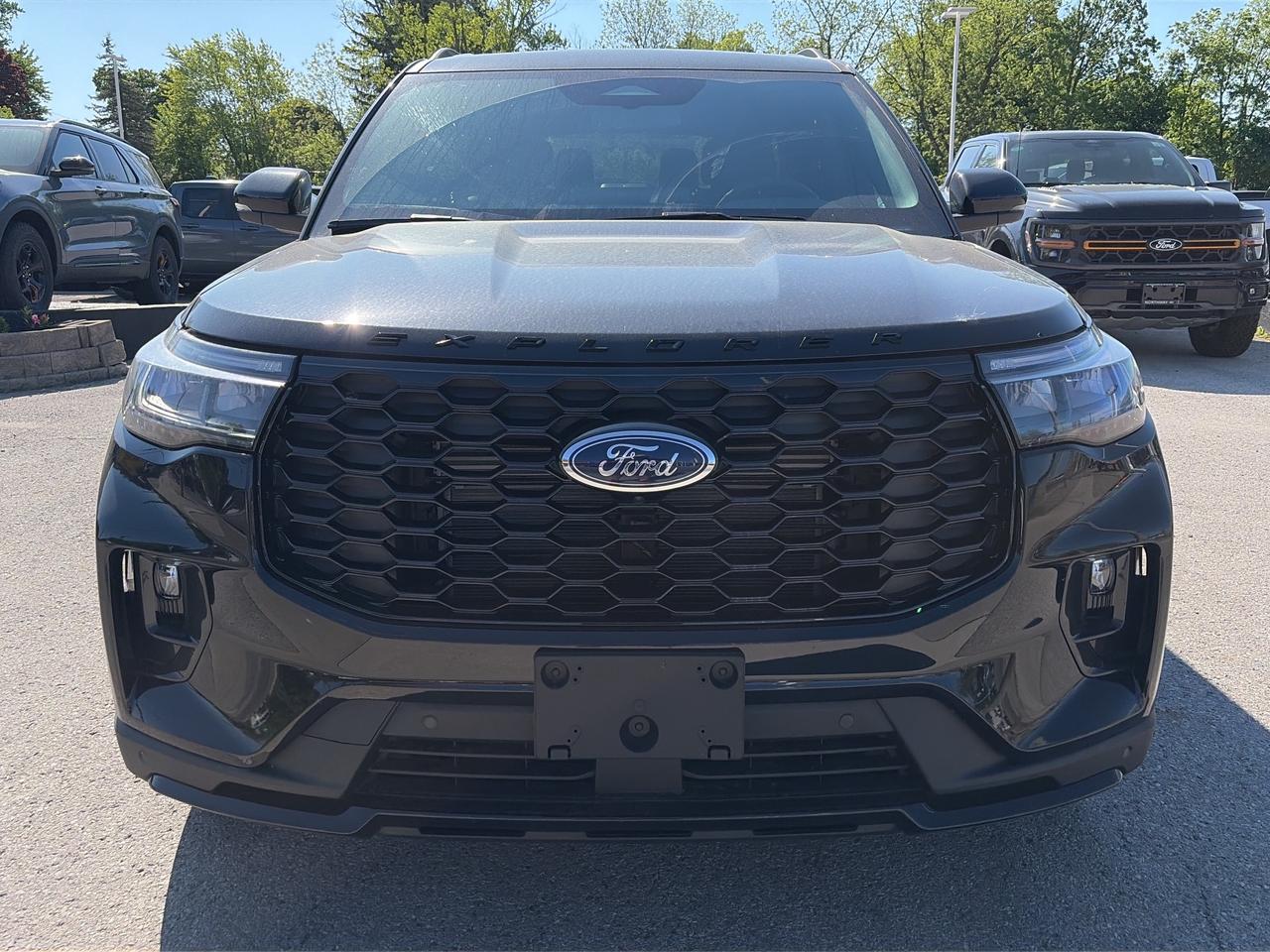 2026 Ford Explorer ST-Line 4WD Photo