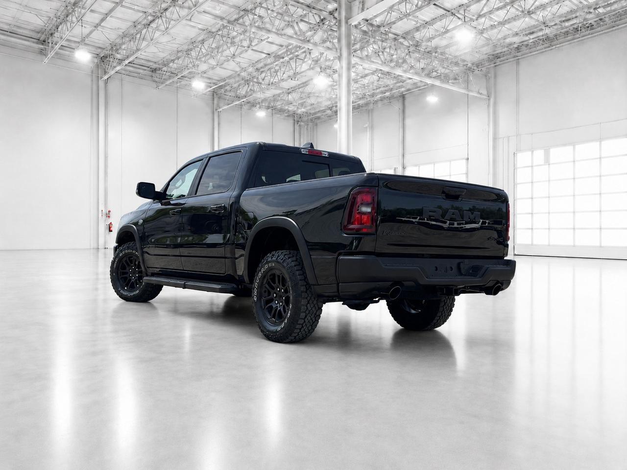 2026 RAM 1500 REBEL | Leather | HEMI | Lvl2 | Side Steps | 4x4 Photo4
