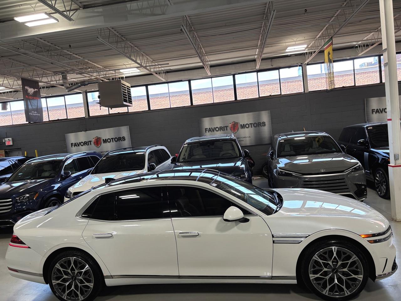 2023 Genesis G90 3.5T Prestige|AWD|AUTODOORS|MASSAGE|FORGEDCARBON|+ Photo