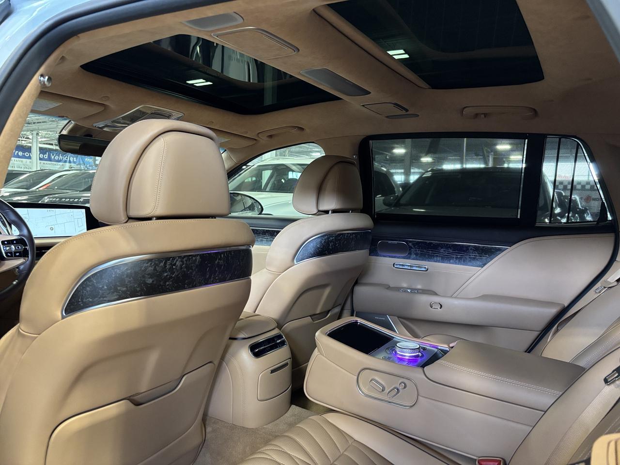 2023 Genesis G90 3.5T Prestige|AWD|AUTODOORS|MASSAGE|FORGEDCARBON|+ Photo