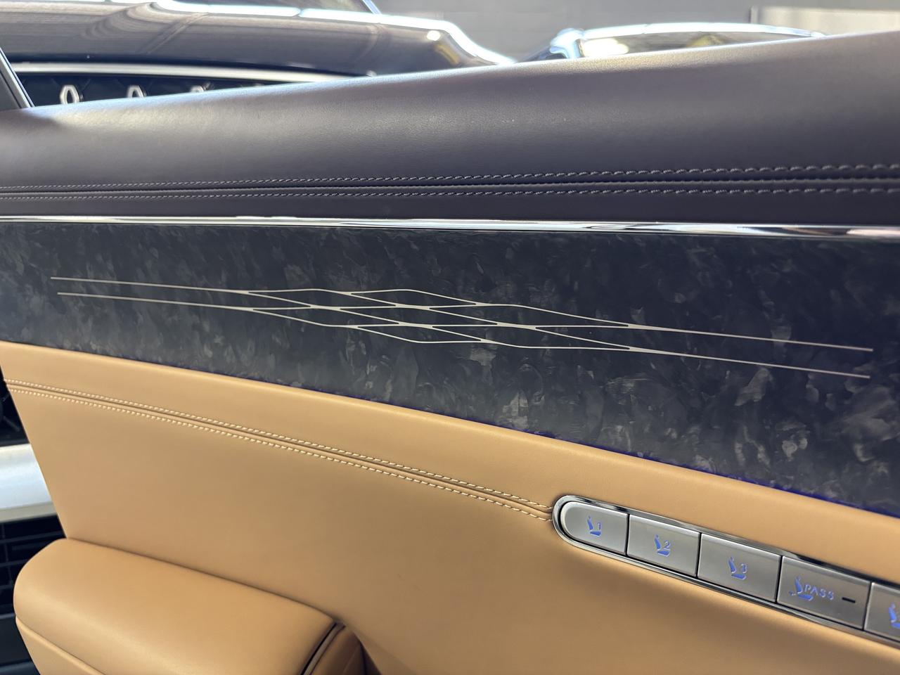 2023 Genesis G90 3.5T Prestige|AWD|AUTODOORS|MASSAGE|FORGEDCARBON|+ Photo