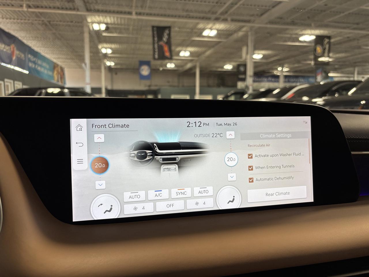 2023 Genesis G90 3.5T Prestige|AWD|AUTODOORS|MASSAGE|FORGEDCARBON|+ Photo