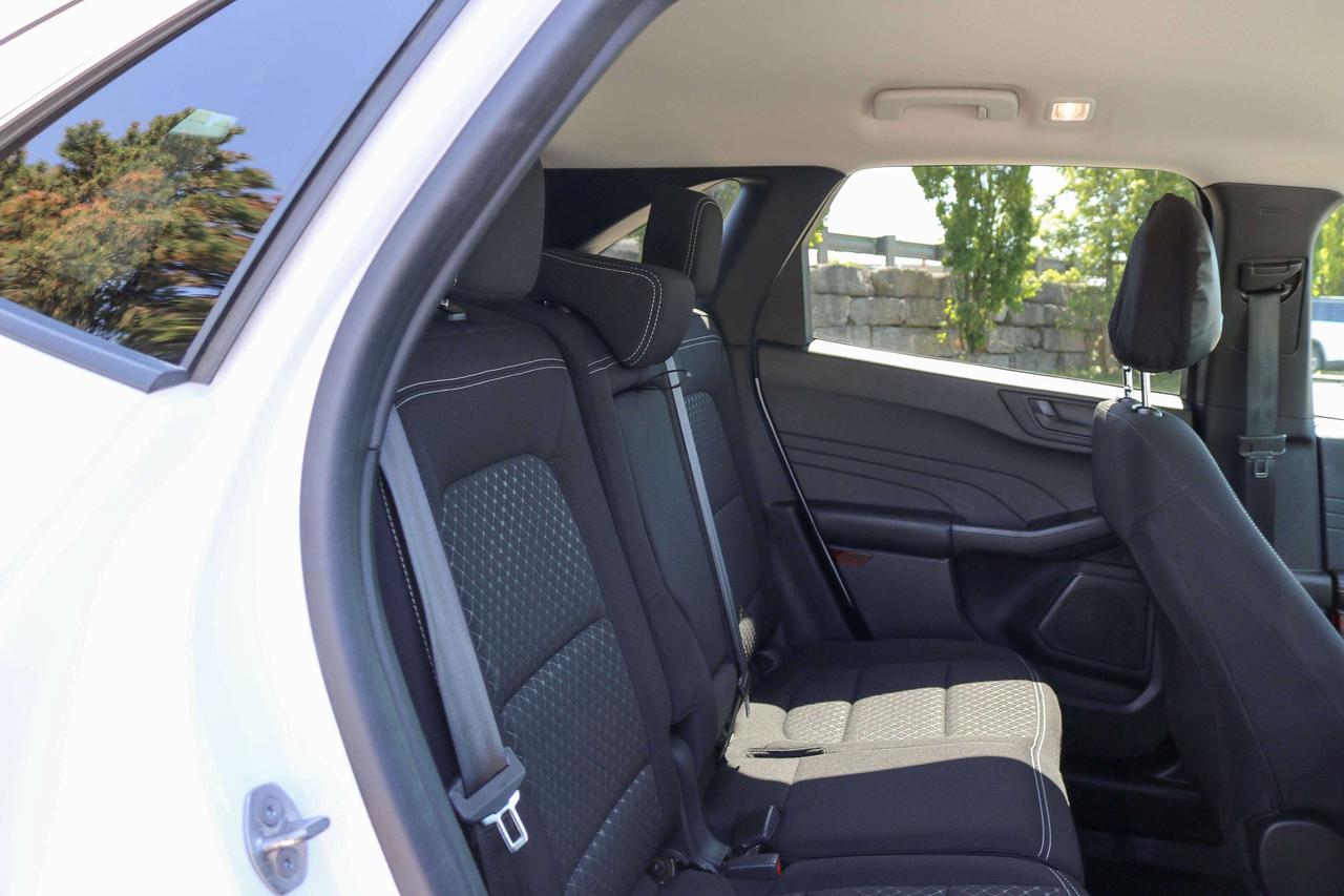 2023 Ford Escape Active FWD | BACKUP CAMERA | BLUETOOTH | Photo