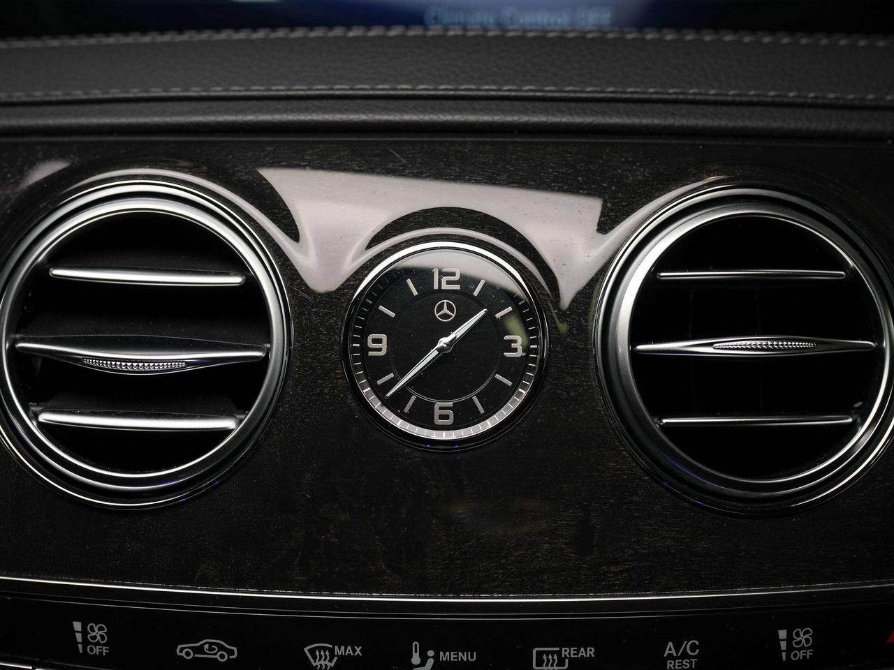 2019 Mercedes-Benz S-Class 560 | AMG PKG | PREMIUM PKG | HUD | 20 IN Photo