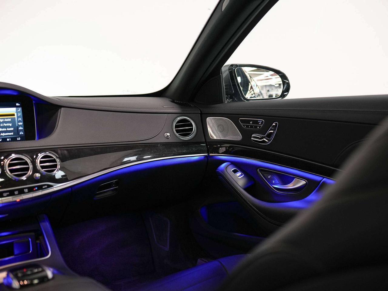 2019 Mercedes-Benz S-Class 560 | AMG PKG | PREMIUM PKG | HUD | 20 IN Photo