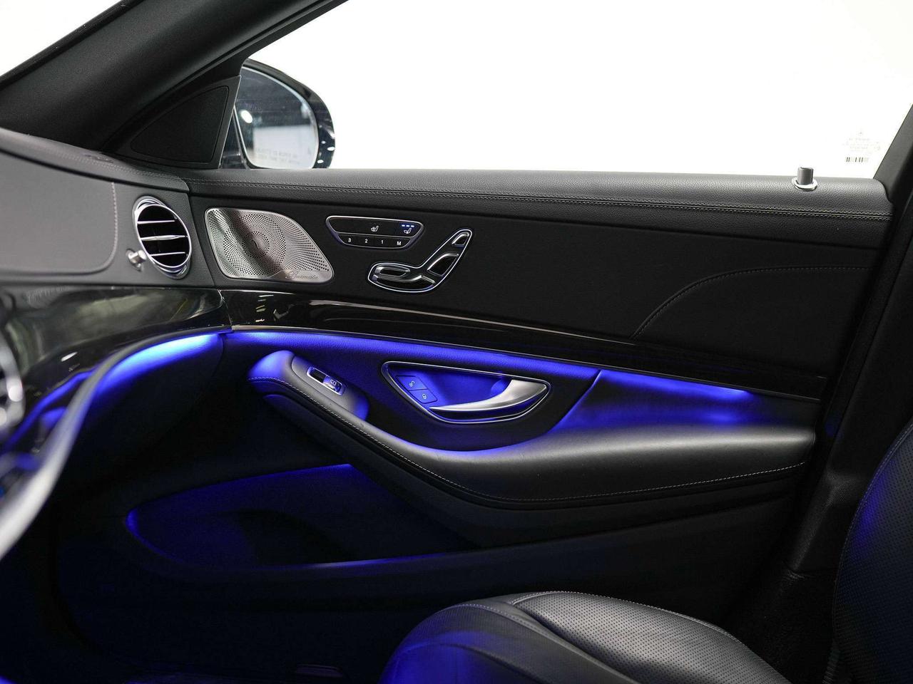 2019 Mercedes-Benz S-Class 560 | AMG PKG | PREMIUM PKG | HUD | 20 IN Photo
