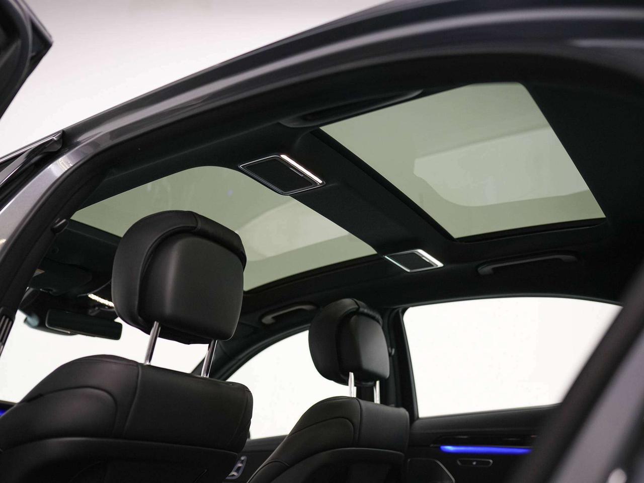 2019 Mercedes-Benz S-Class 560 | AMG PKG | PREMIUM PKG | HUD | 20 IN Photo