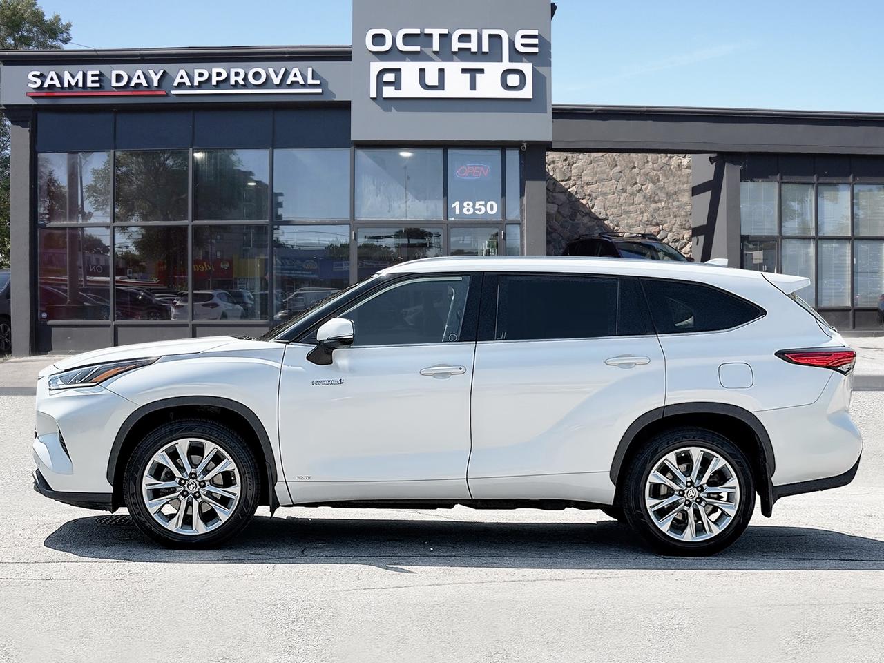2020 Toyota Highlander HYBRID Limited AWD Photo2