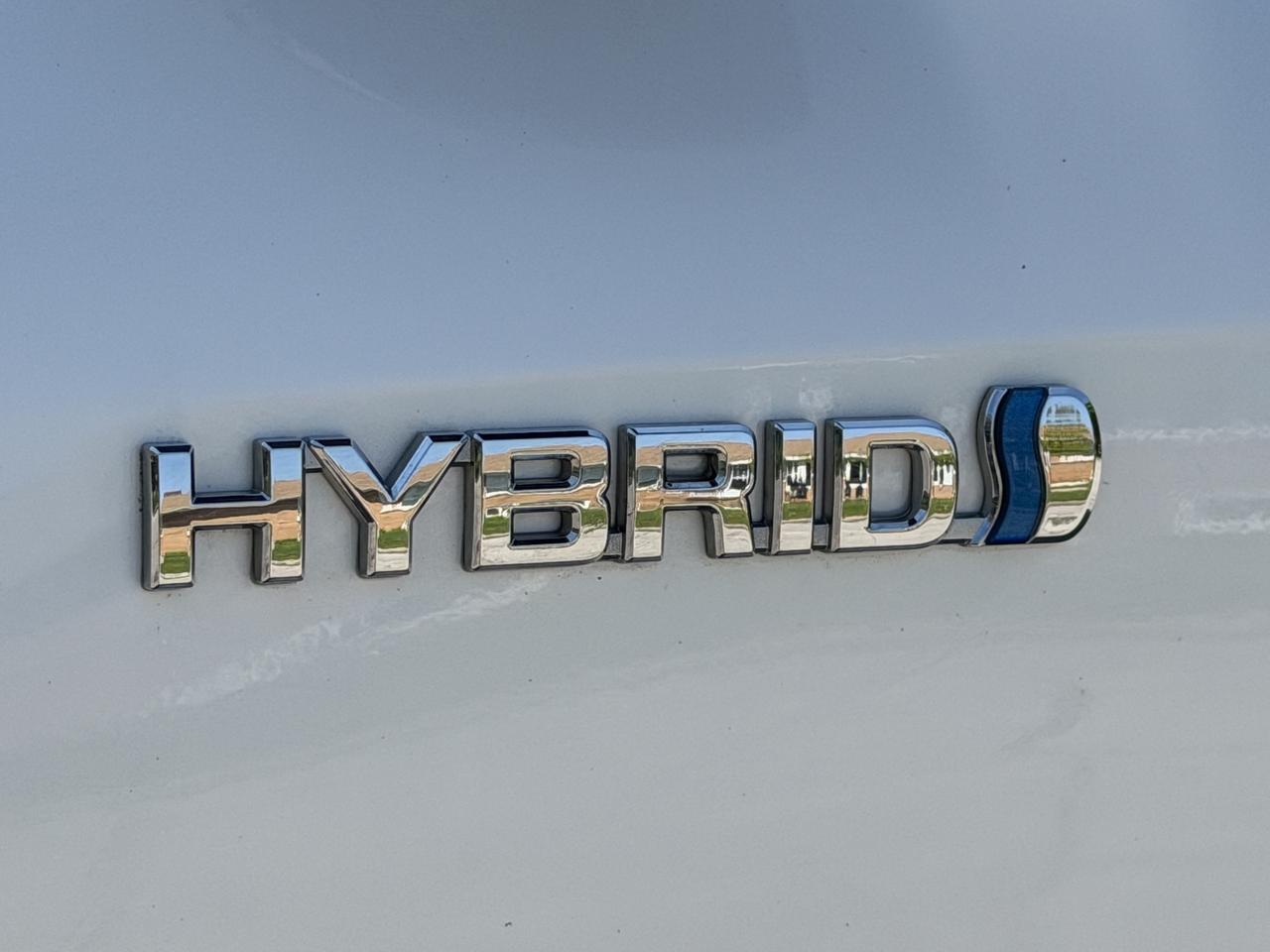 2020 Toyota Highlander HYBRID Limited AWD Photo