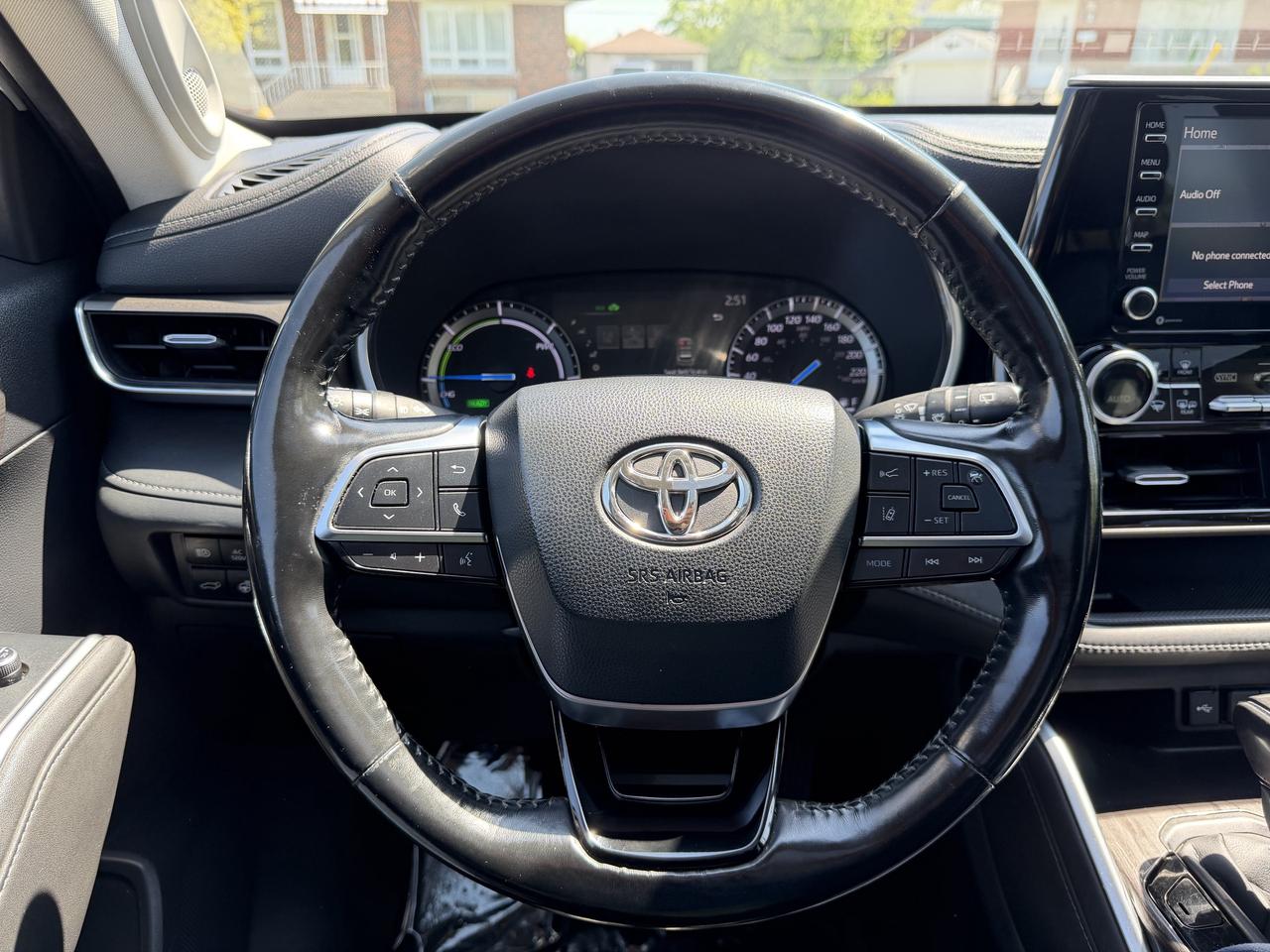 2020 Toyota Highlander HYBRID Limited AWD Photo