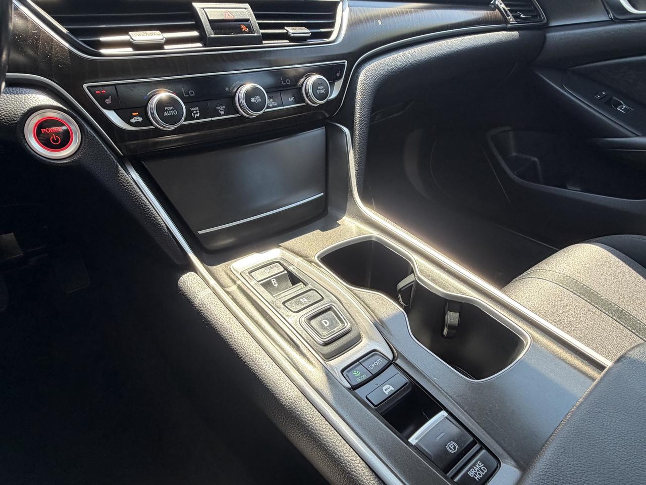 2020 Honda Accord Hybrid CVT Photo