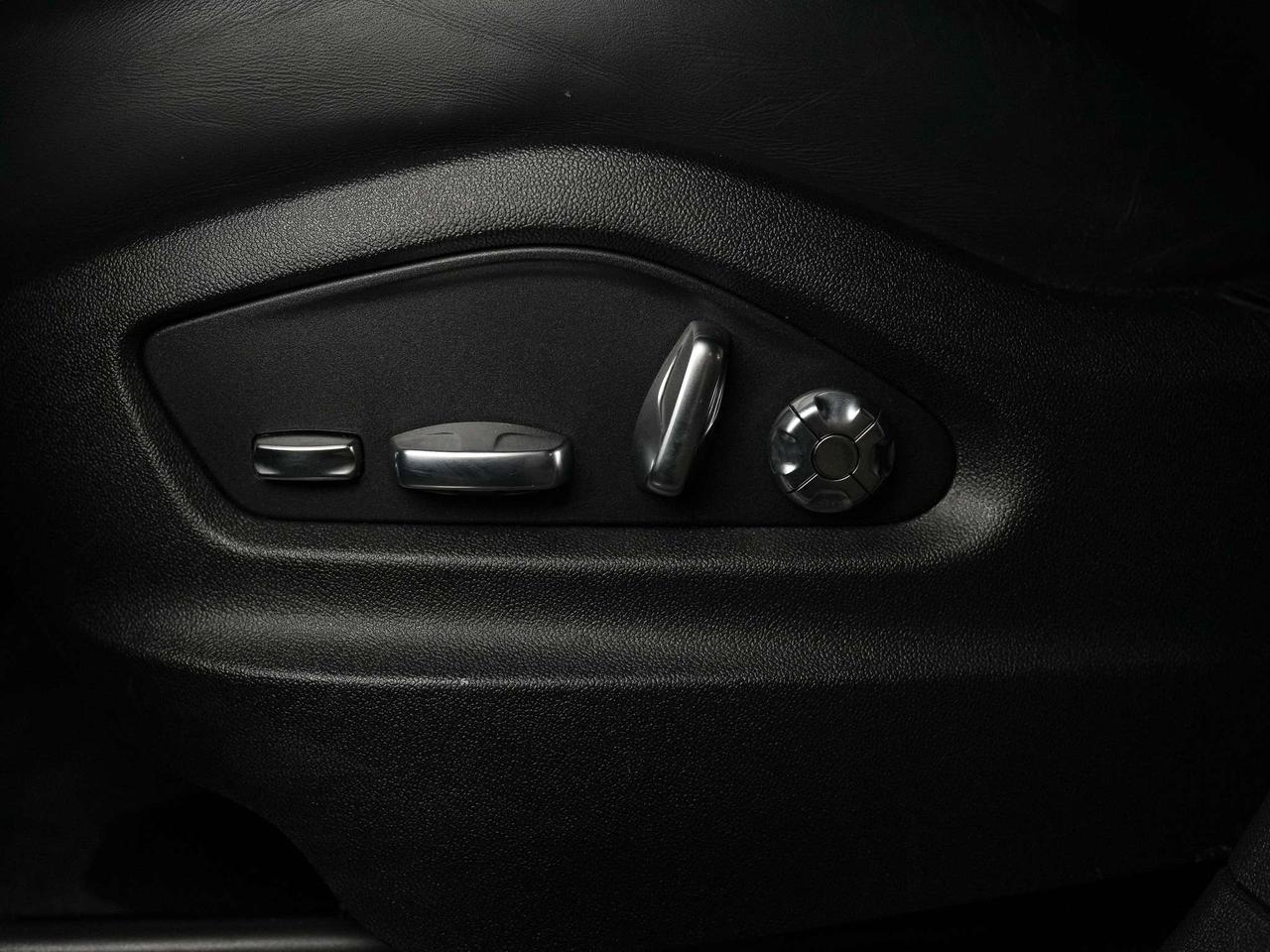 2021 Porsche Cayenne COUPE | PREMIUM PLUS PKG | BOSE | PANO | 21 IN Photo