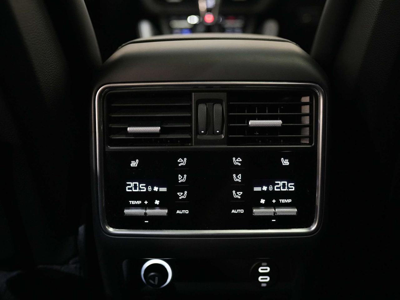 2021 Porsche Cayenne COUPE | PREMIUM PLUS PKG | BOSE | PANO | 21 IN Photo