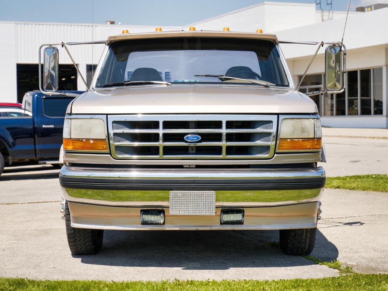 1992 Ford F-350 Supercab | DIESEL | 8FT BED | MINT CONDITION | AS Photo
