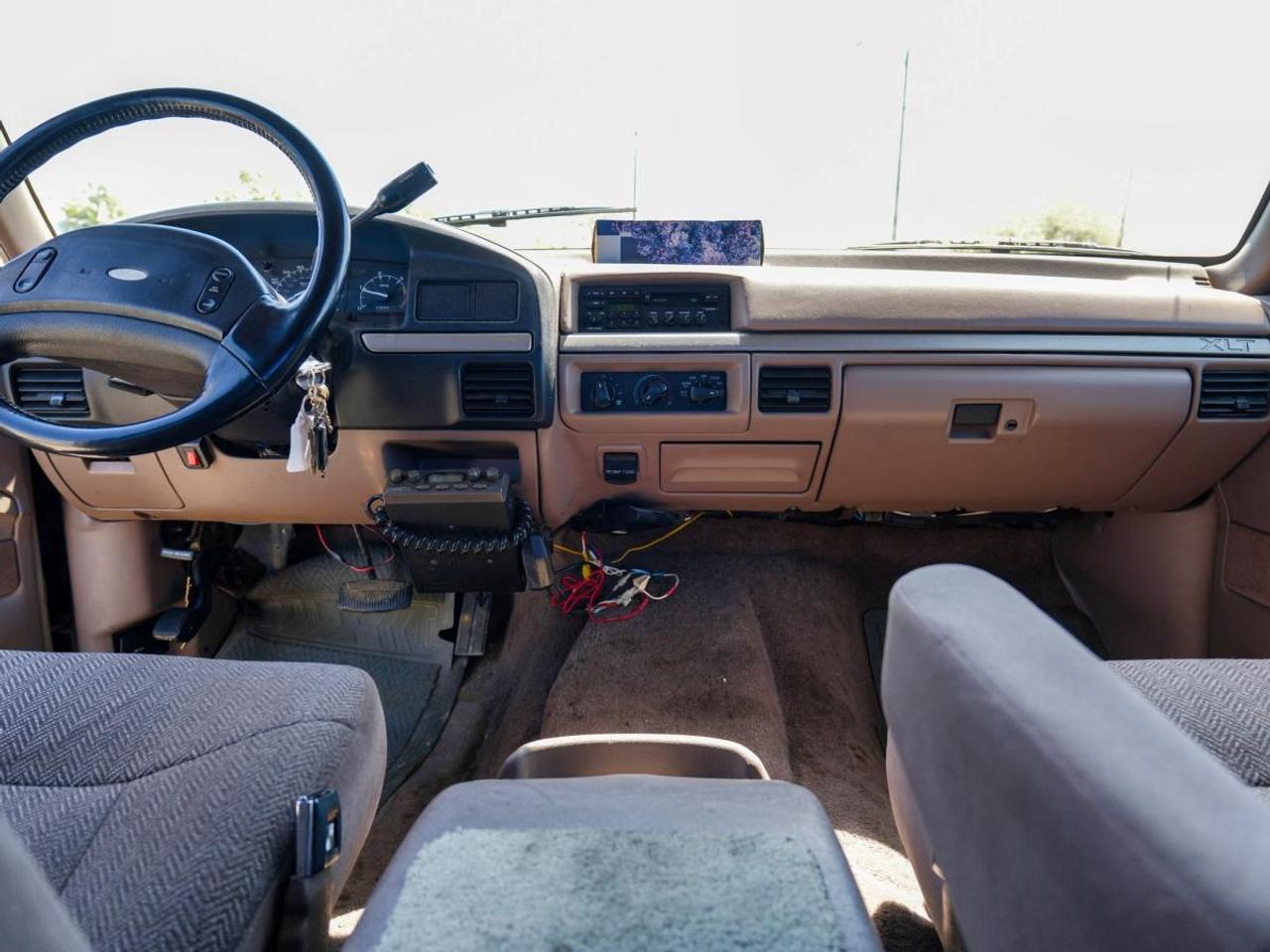 1992 Ford F-350 Supercab | DIESEL | 8FT BED | MINT CONDITION | AS Photo