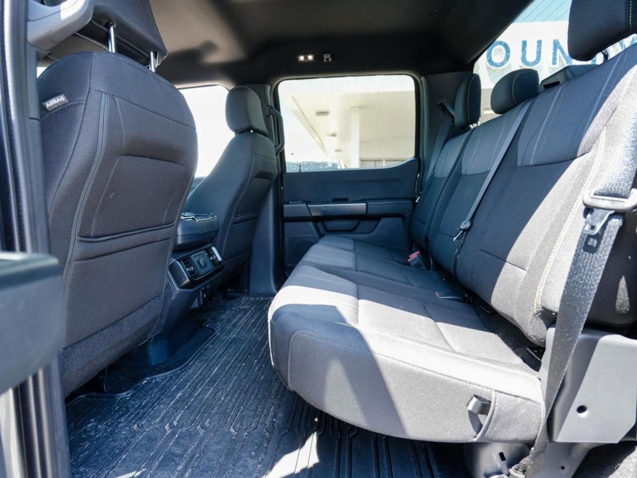 2025 Ford F-150 STX 4WD SuperCrew 5.5' Box | SUPER LOW KM | Photo