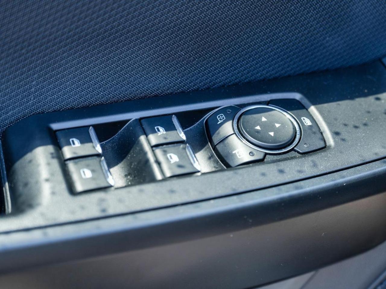 2025 Ford F-150 STX 4WD SuperCrew 5.5' Box | SUPER LOW KM | Photo