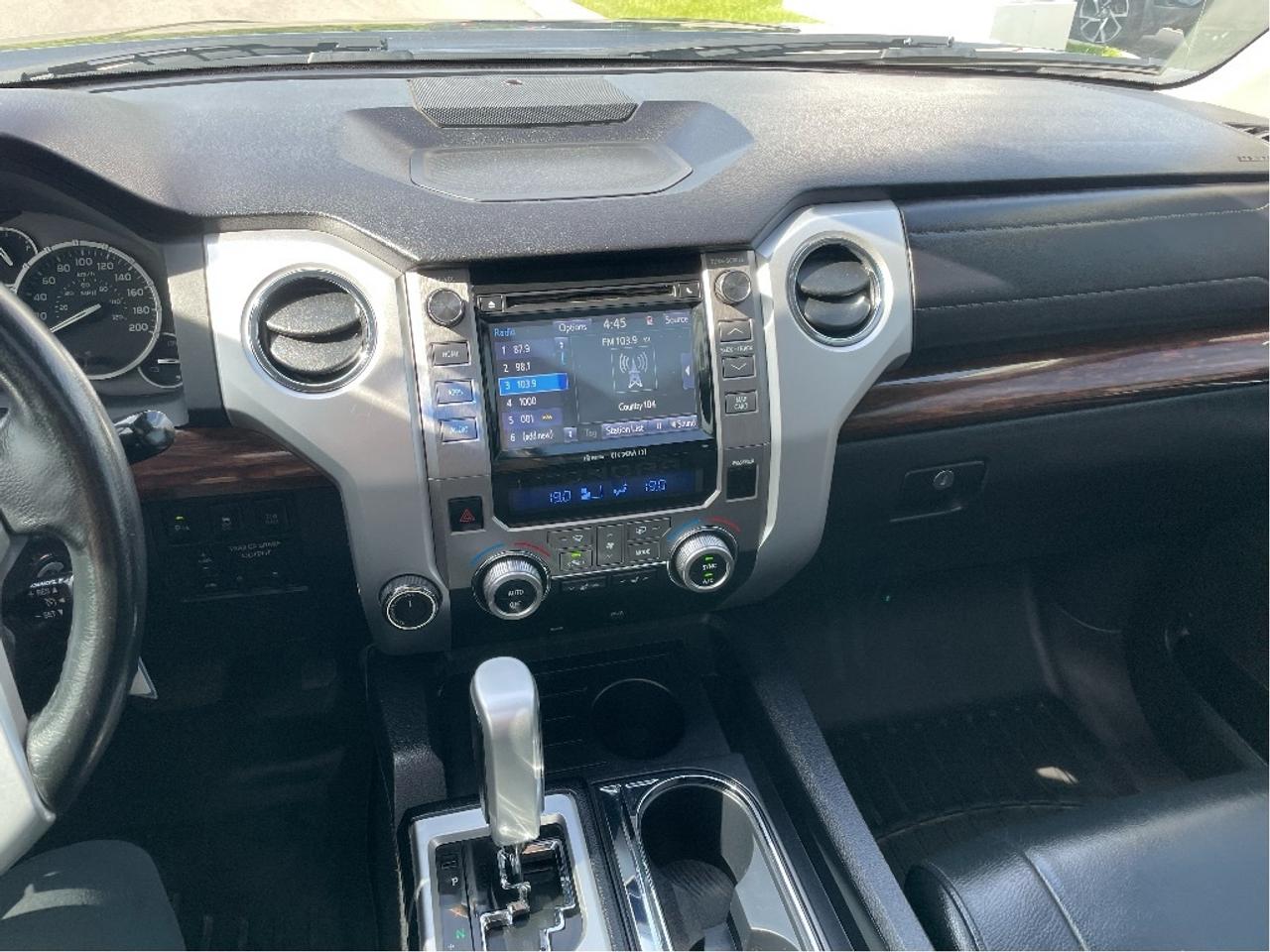 2017 Toyota Tundra Limited  Photo