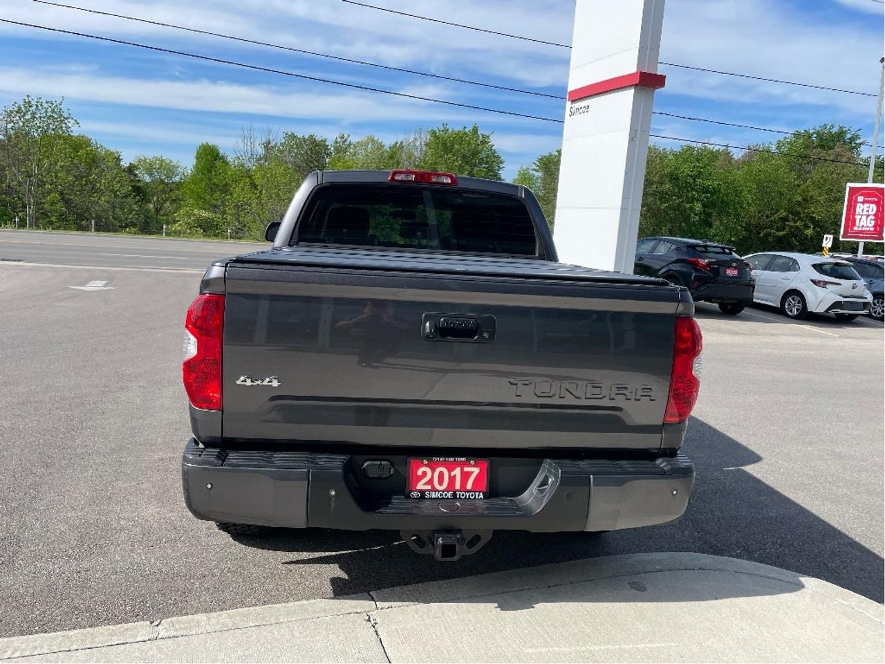 2017 Toyota Tundra Limited  Photo