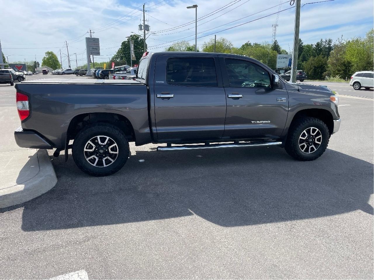 2017 Toyota Tundra Limited  Photo