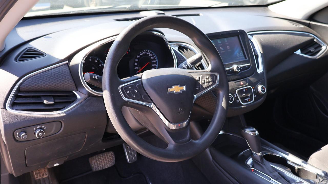 2016 Chevrolet Malibu LT | Heated Mirrors Photo