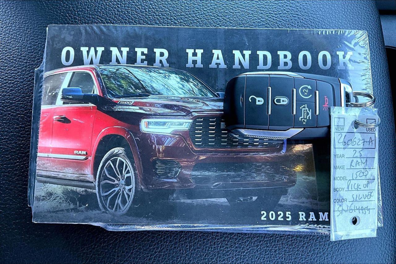 2025 RAM 1500 Sport Crew | Panoroof | 12" Screen | 360Cam | 4X4 Photo