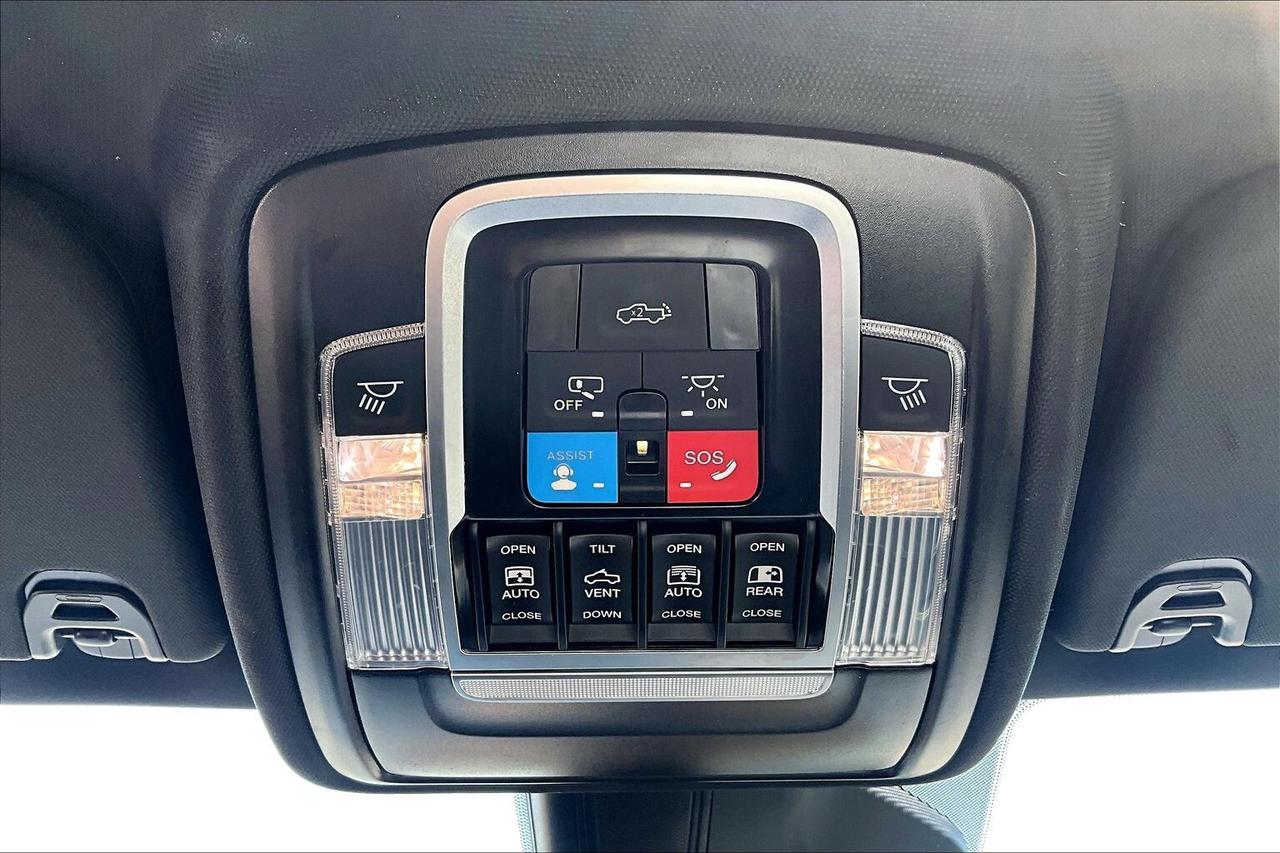 2025 RAM 1500 Sport Crew | Panoroof | 12" Screen | 360Cam | 4X4 Photo