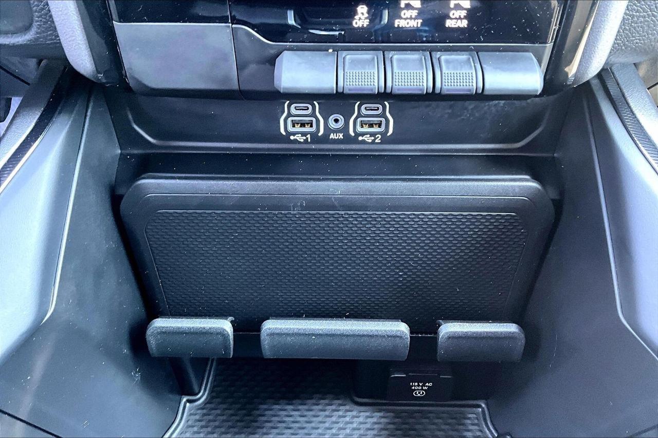 2025 RAM 1500 Sport Crew | Panoroof | 12" Screen | 360Cam | 4X4 Photo