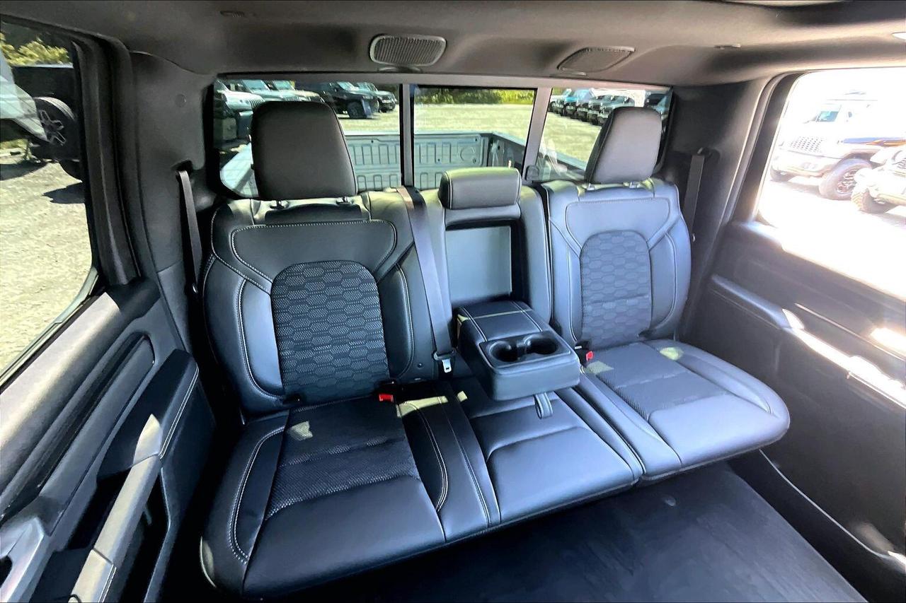 2025 RAM 1500 Sport Crew | Panoroof | 12" Screen | 360Cam | 4X4 Photo