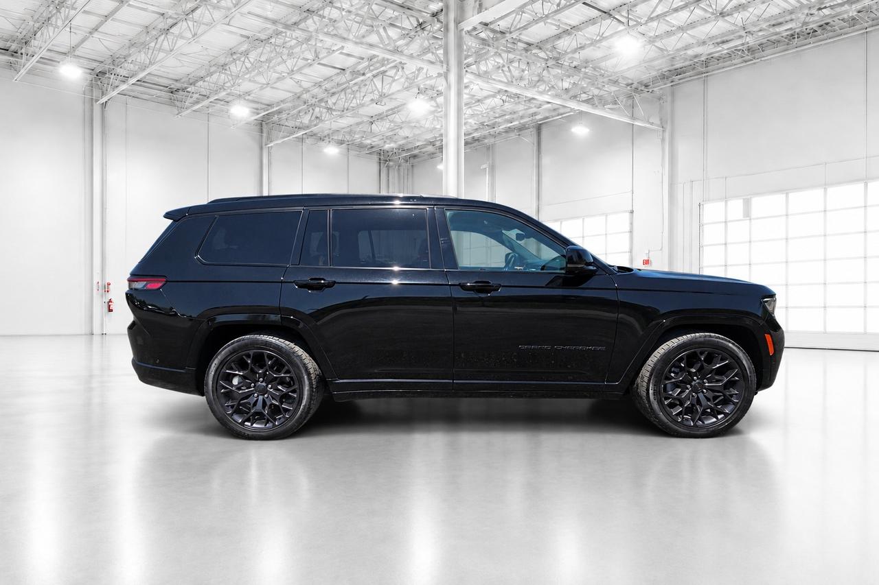 2023 Jeep Grand Cherokee L Summit Reserve High Altitude | Adv Protech | 4X4 Photo