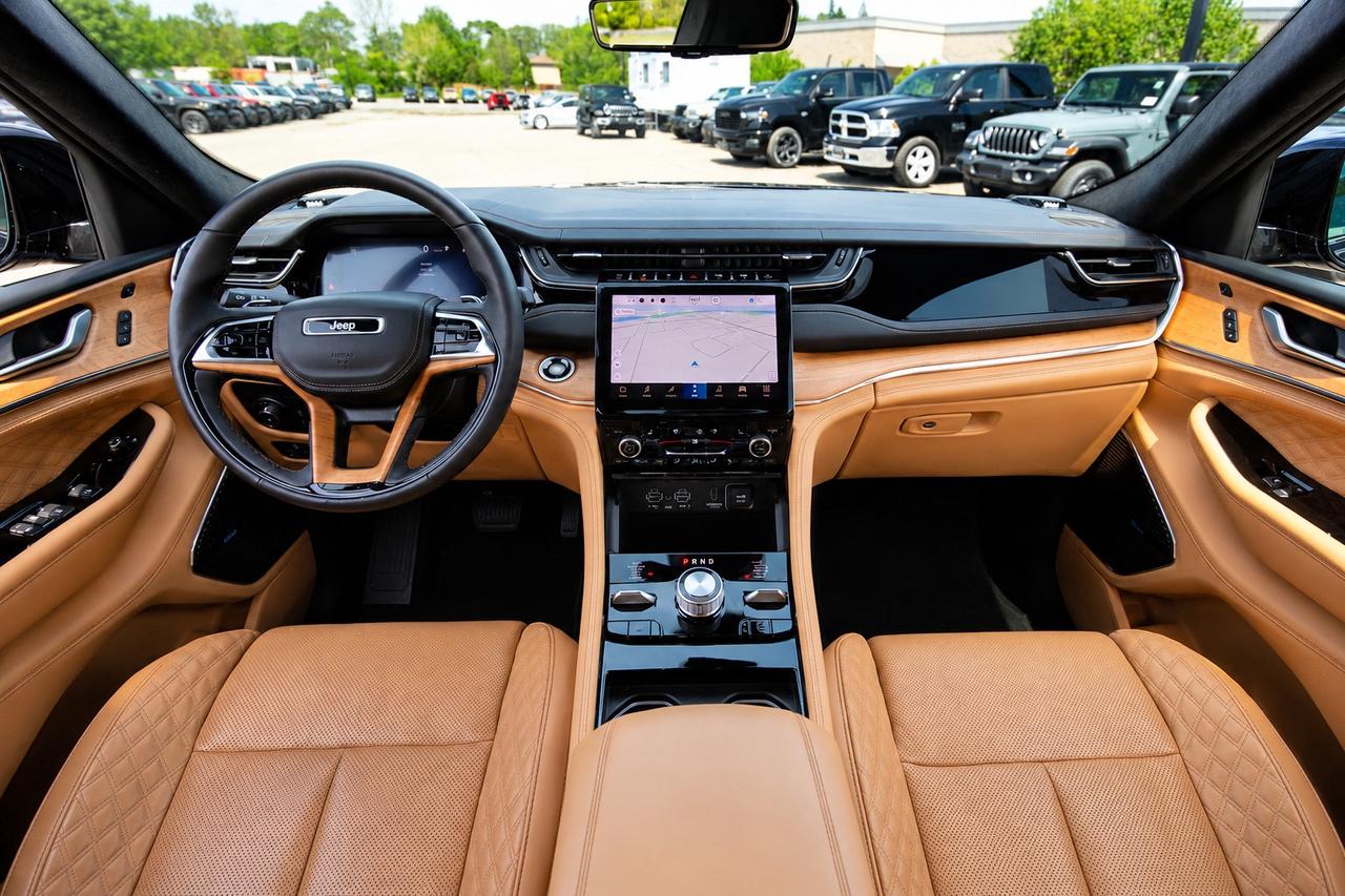 2023 Jeep Grand Cherokee L Summit Reserve High Altitude | Adv Protech | 4X4 Photo