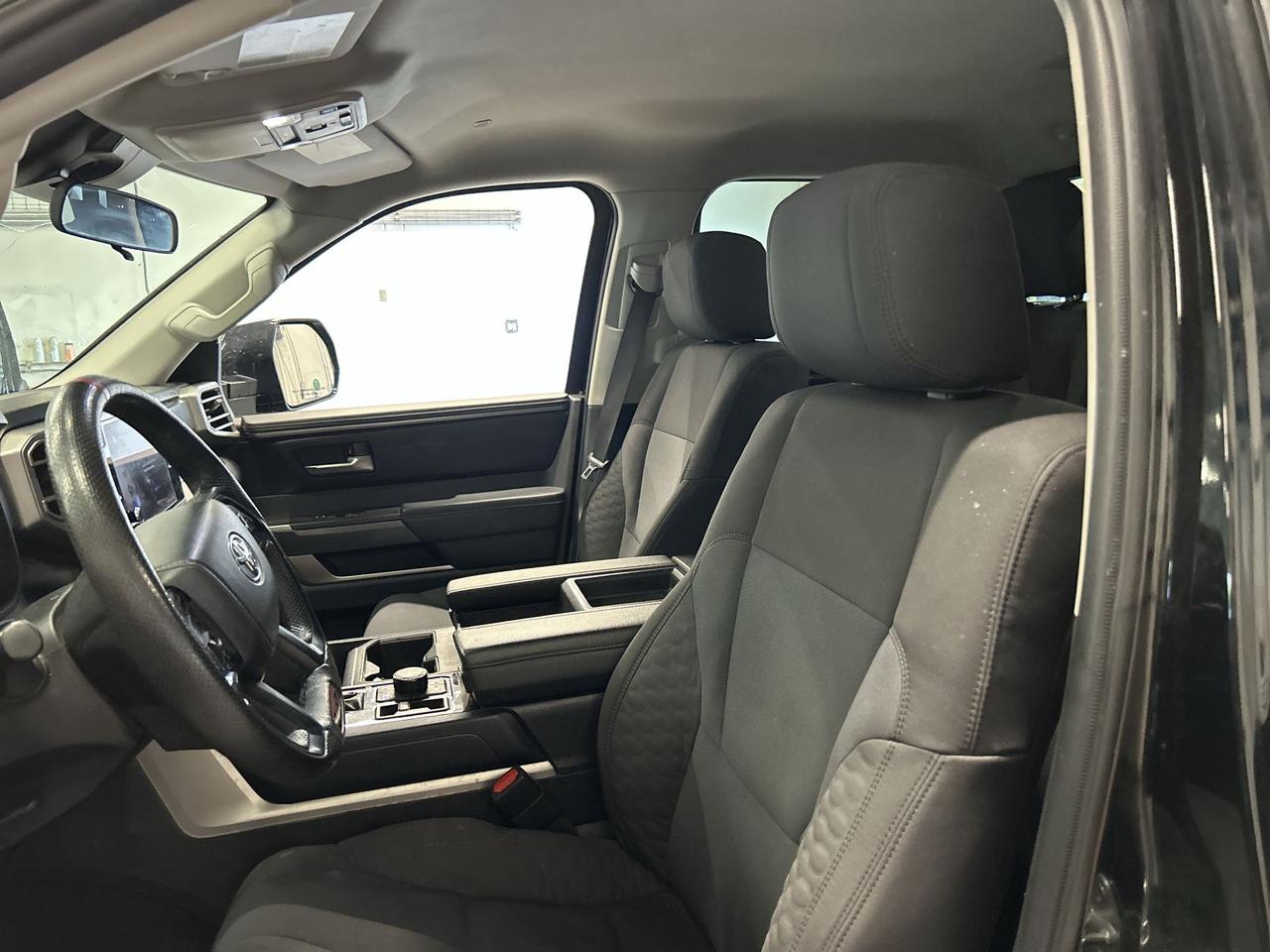 2024 Toyota Tundra 4x4 Double Cab Sr Photo