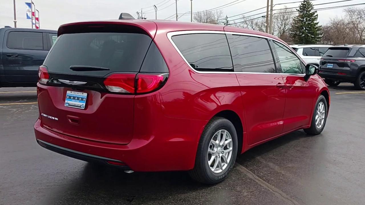 2026 Dodge Grand Caravan SXT Photo
