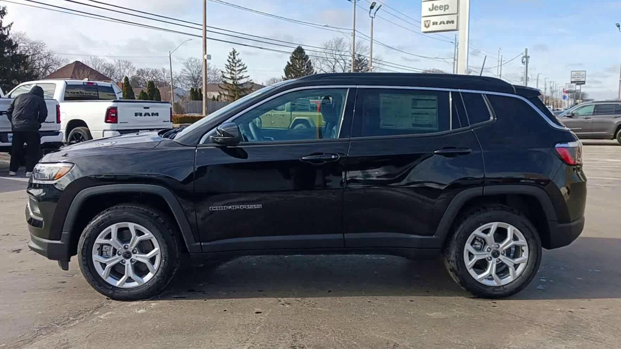 2026 Jeep Compass NORTH Photo