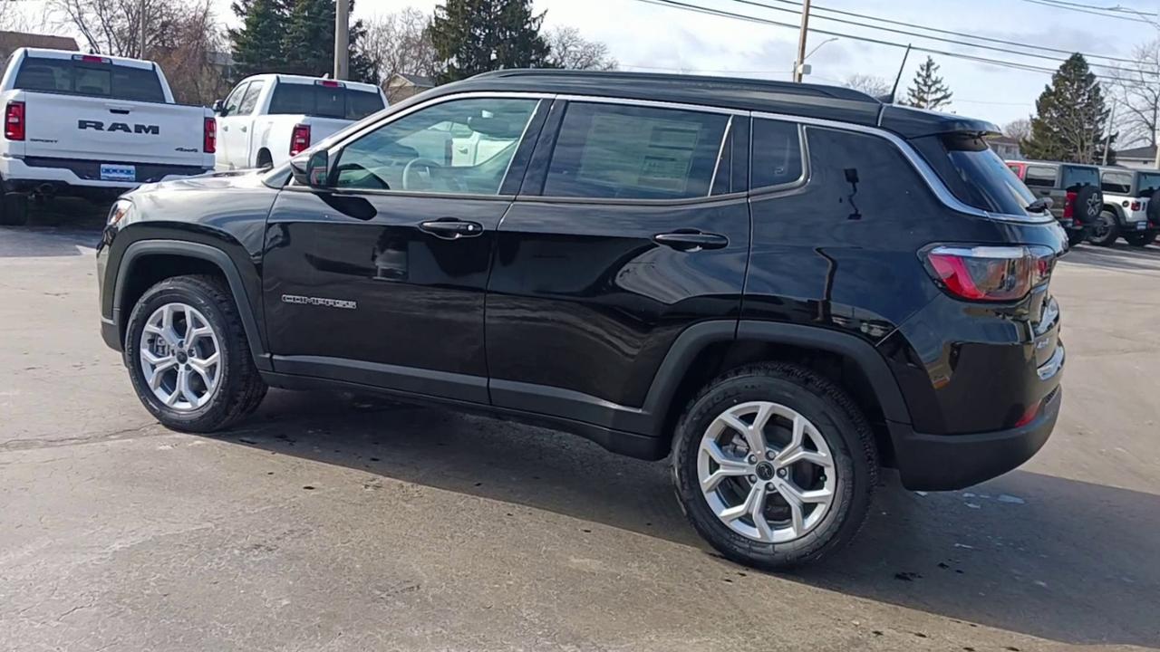 2026 Jeep Compass NORTH Photo