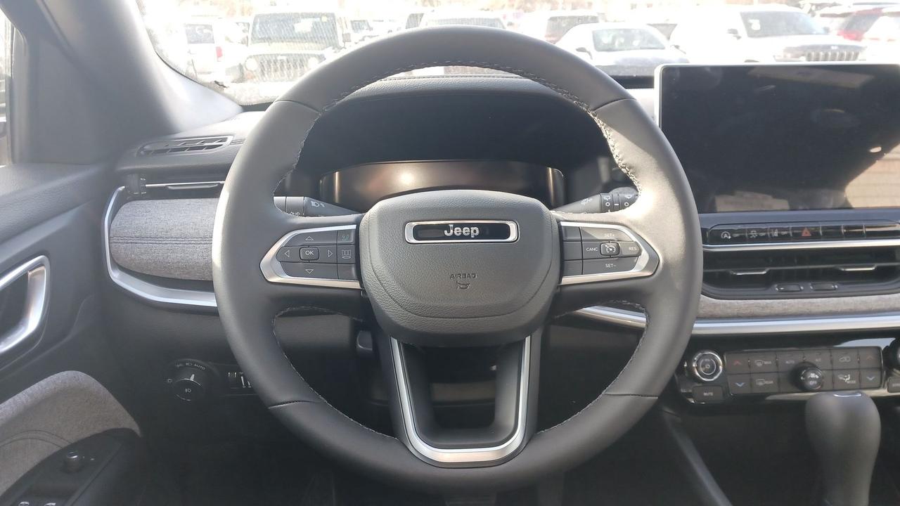 2026 Jeep Compass NORTH Photo