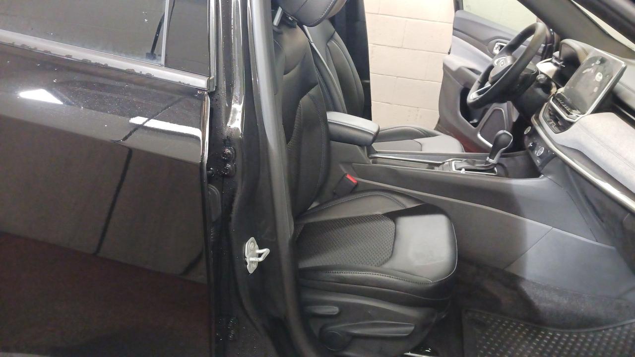 2026 Jeep Compass NORTH Photo