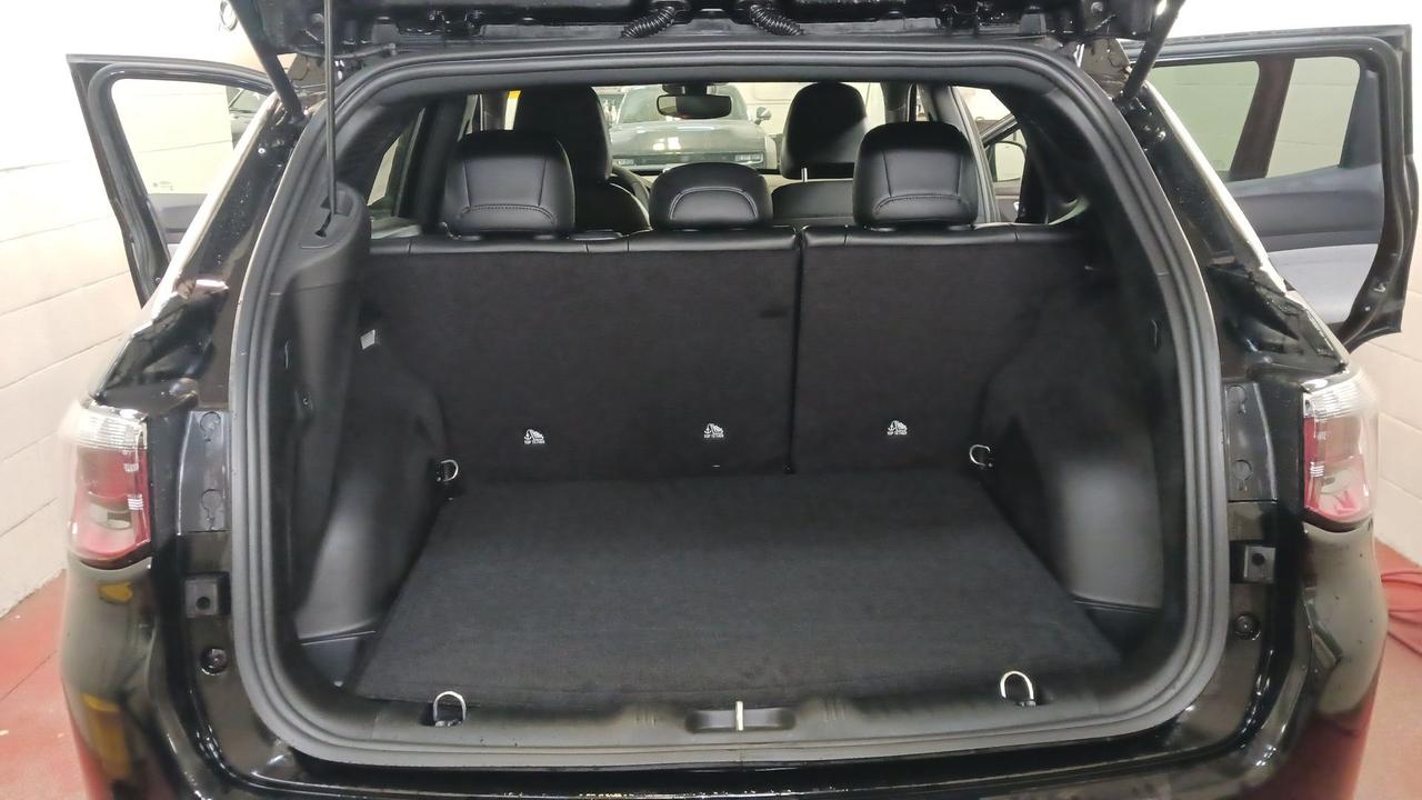 2026 Jeep Compass NORTH Photo