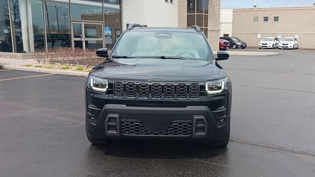 2026 Jeep Cherokee OVERLAND Photo